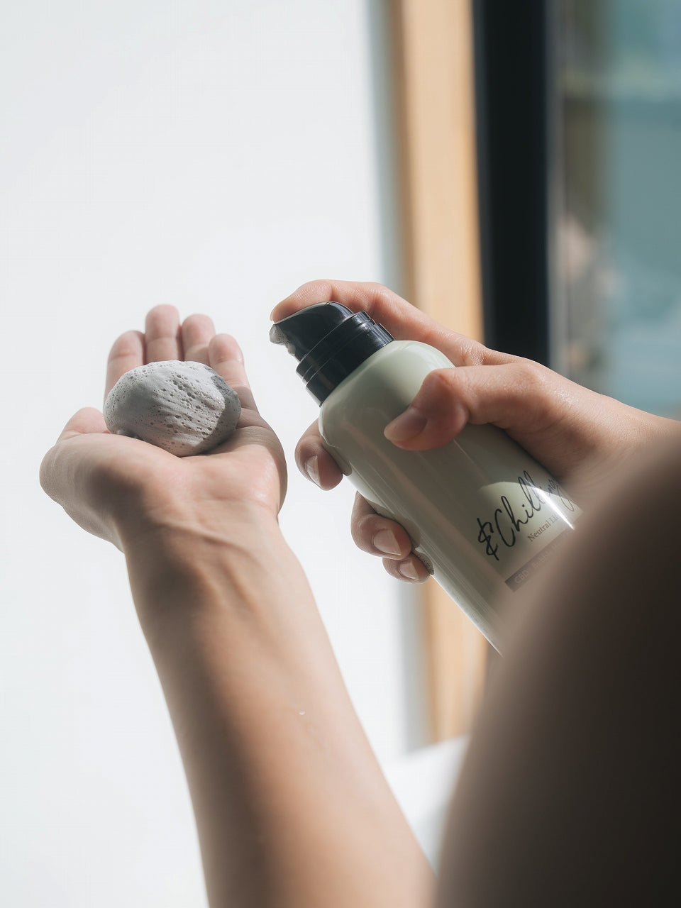 アンドチリング(&Chilling) CBD バブルヘッドスパシャンプー 麻炭/CICA/頭皮ケア/リラックス/メンタルケア/ヘッドスパ